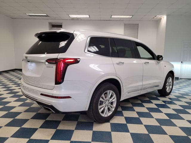 Used 2023 Cadillac XT6 Luxury image 8