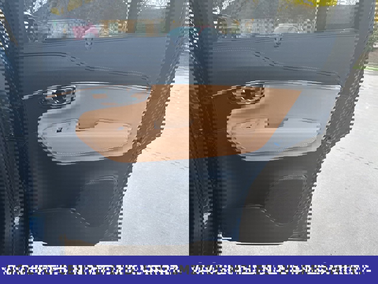 Certified 2023 Volvo XC90 B6 Ultimate w/ Protection Package Premier image 15