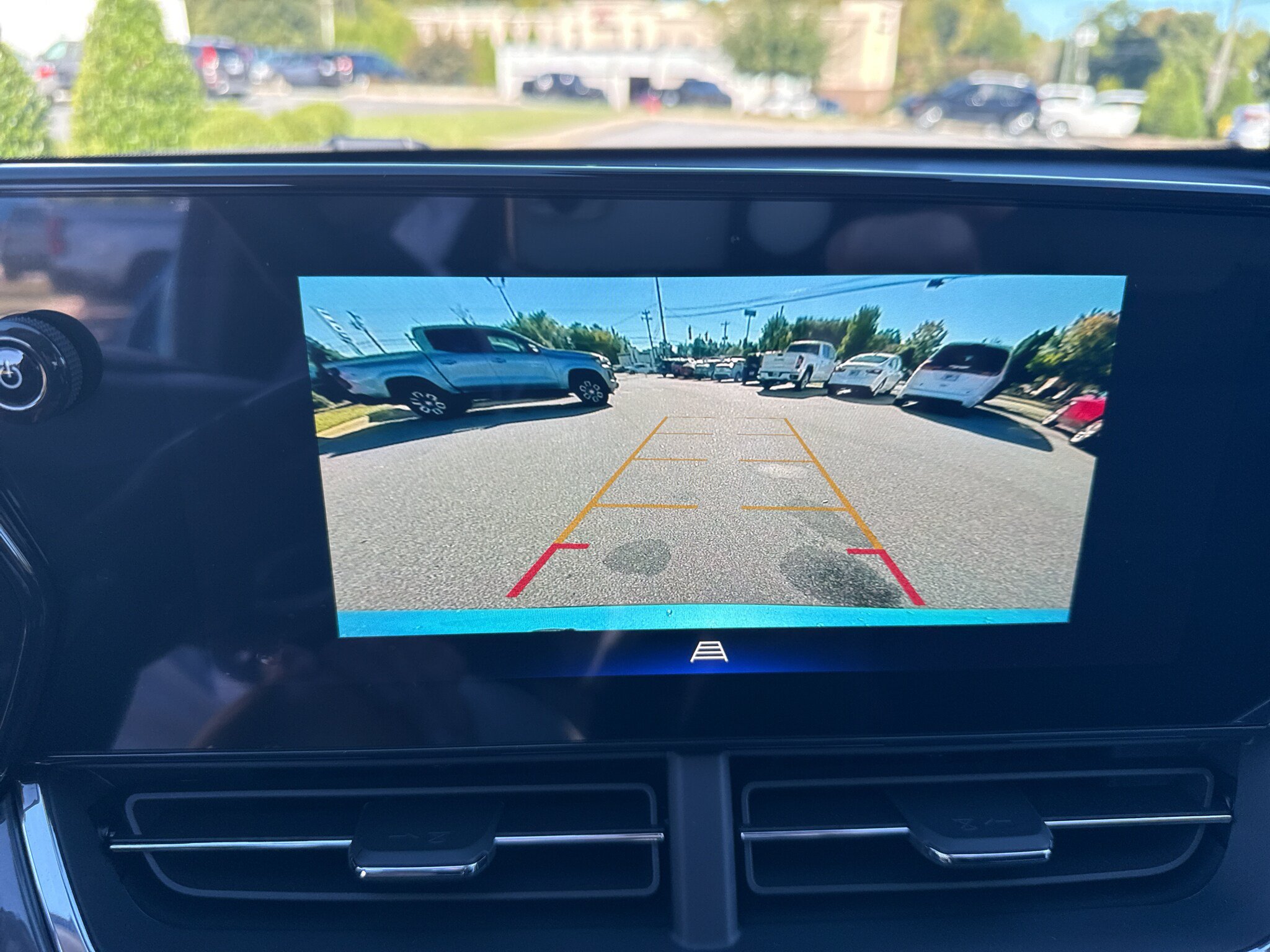 New 2026 Chevrolet Trax ACTIV FWD image 12