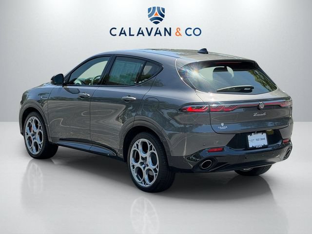 Used 2024 Alfa Romeo Tonale Veloce w/ Active Assist Package AWD/4WD image 5