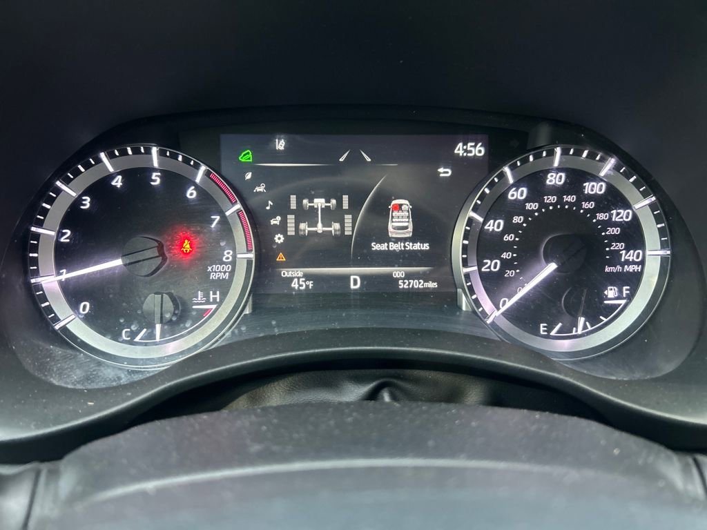 Used 2023 Toyota Highlander XLE image 11