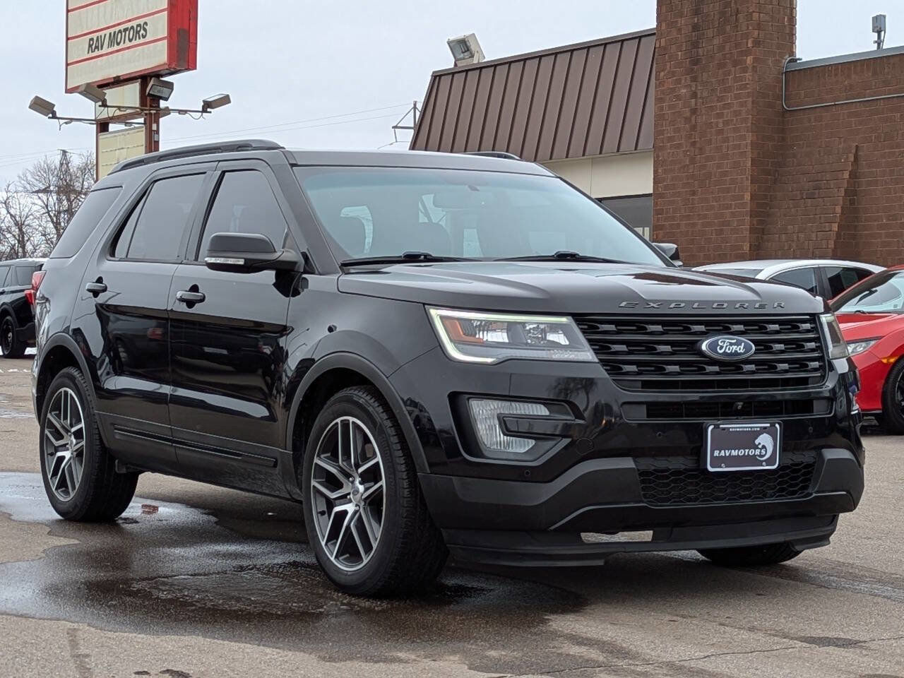 Used 2017 Ford Explorer Sport image 5