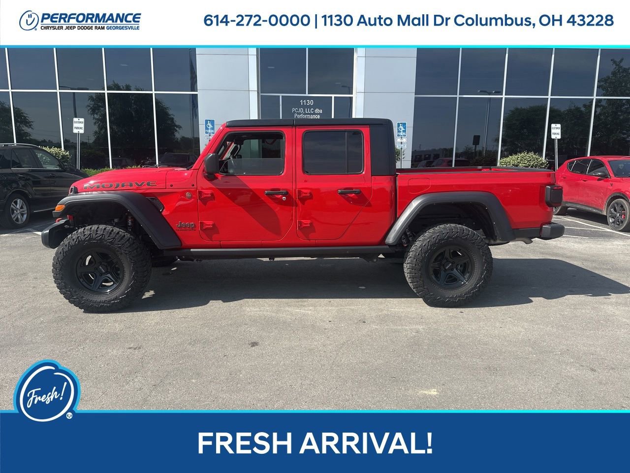 Used 2024 Jeep Gladiator Mojave w/ Technology Group AWD/4WD image 7