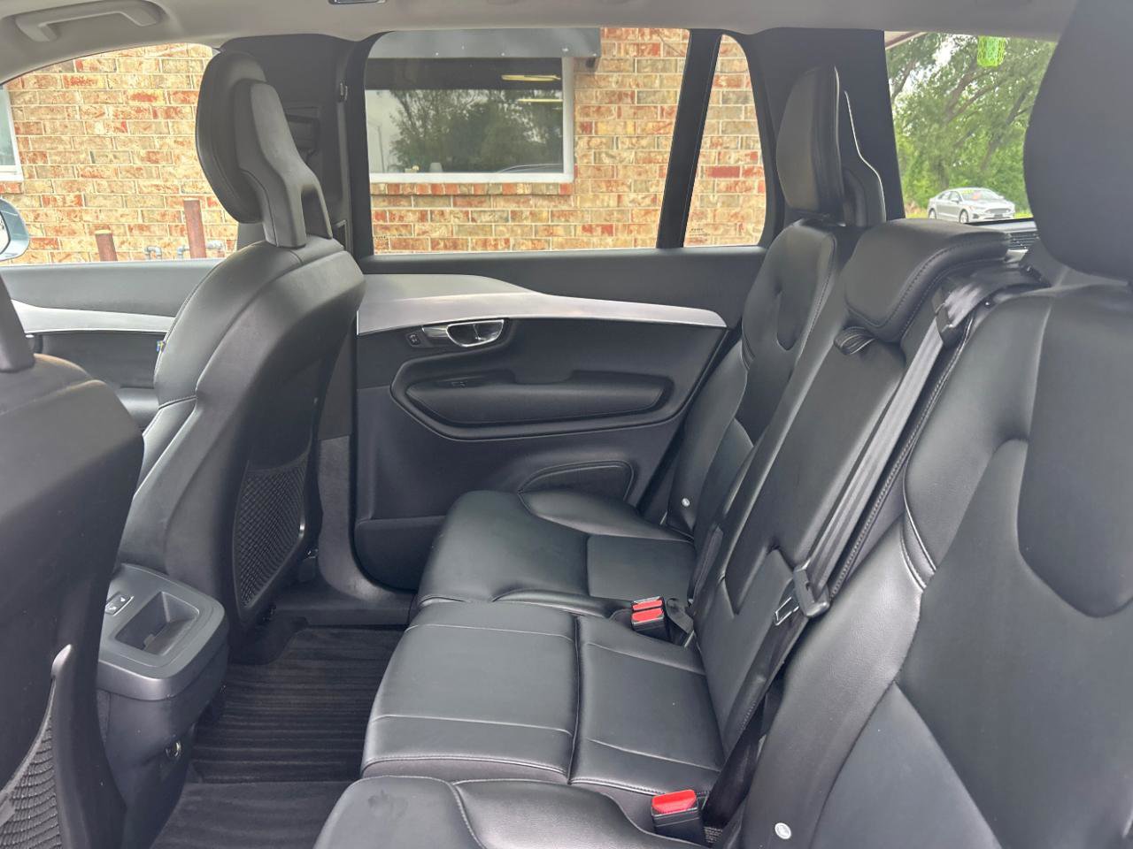 Used 2016 Volvo XC90 T5 Momentum FWD image 20