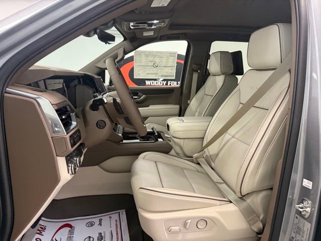 New 2026 GMC Yukon Denali w/ Denali Reserve Package AWD/4WD image 12