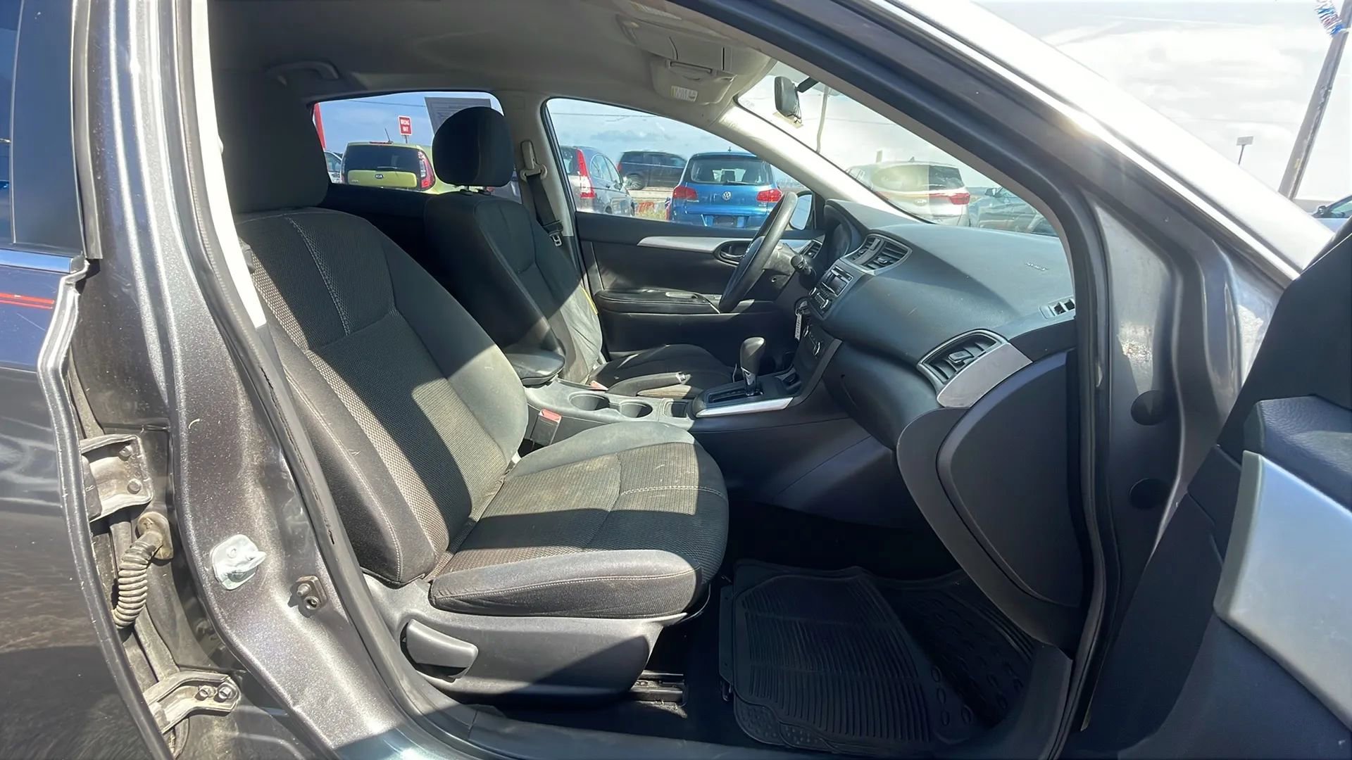 Used 2016 Nissan Sentra S FWD image 24