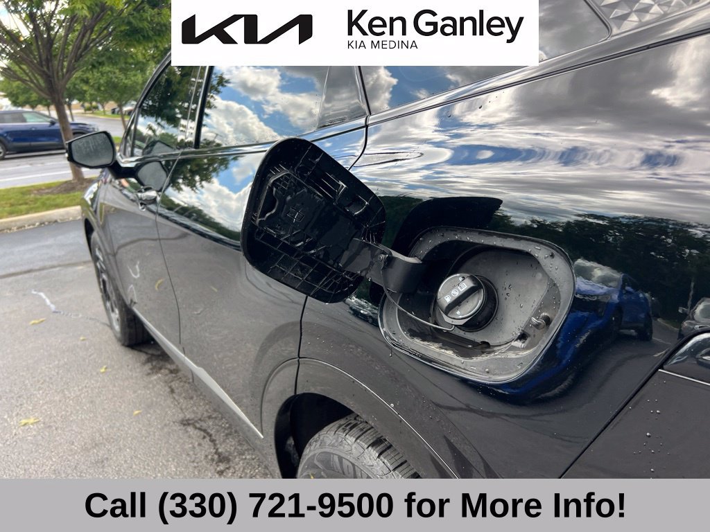 Certified 2024 Kia Sportage SX AWD/4WD image 48