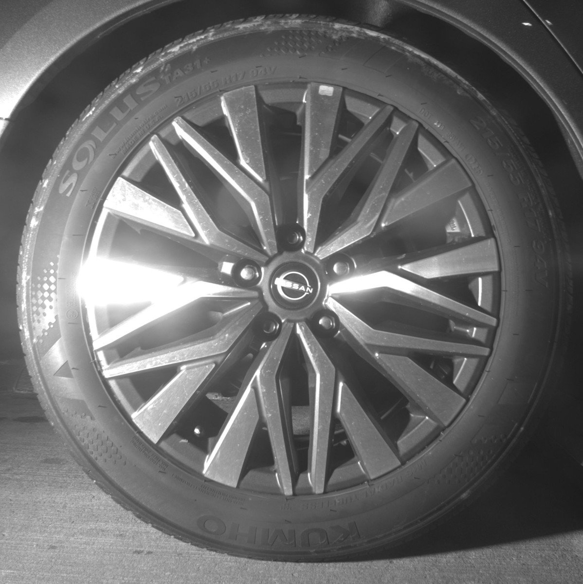 Used 2025 Nissan Altima 2.5 SV image 15