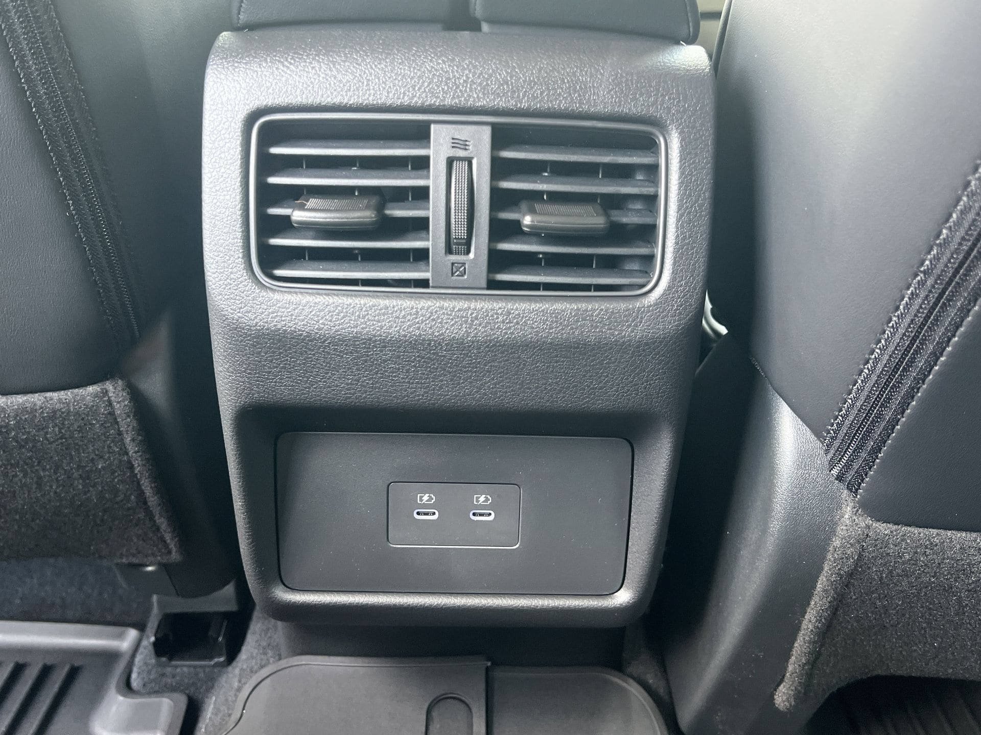 New 2026 Nissan Rogue Dark Armor FWD image 18
