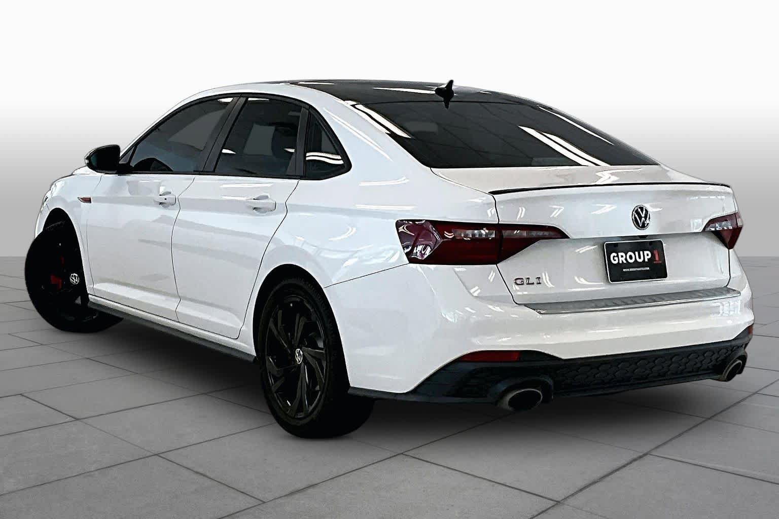 Used 2023 Volkswagen Jetta GLI Autobahn w/ GLI Black Package FWD image 10