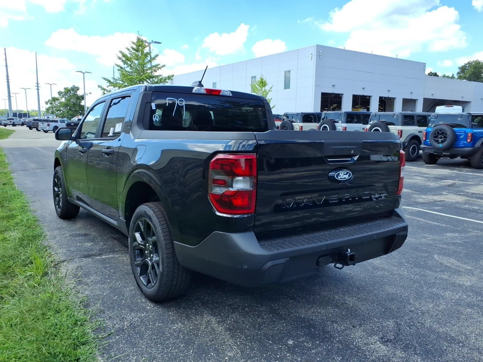 New 2026 Ford Maverick XLT w/ Equipment Group 301A AWD/4WD image 8