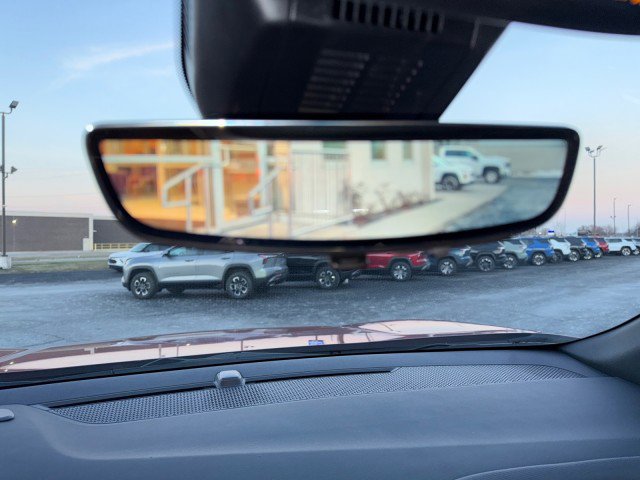 Certified 2025 Chevrolet Equinox LT w/ Safety and Technology Package image 20