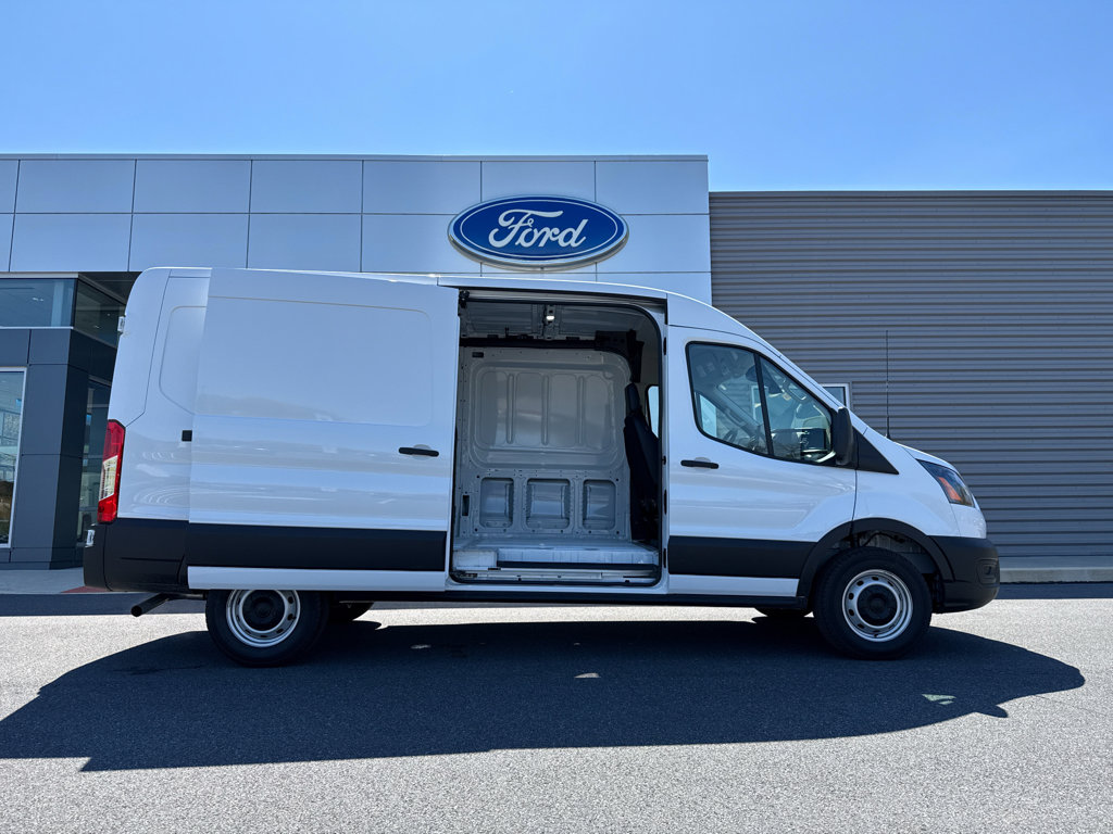 New 2026 Ford Transit 250 148 Medium Roof image 12