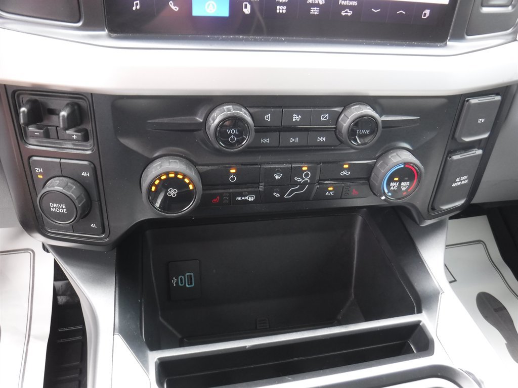 Used 2024 Ford F250 XLT w/ XLT Premium Package AWD/4WD image 21