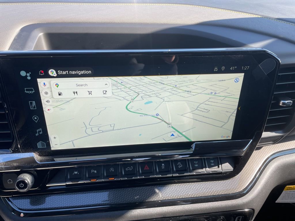 Used 2025 Chevrolet Silverado 1500 ZR2 w/ Technology Package image 9