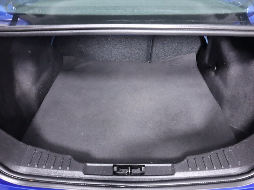 Used 2018 Ford Focus SE FWD image 28
