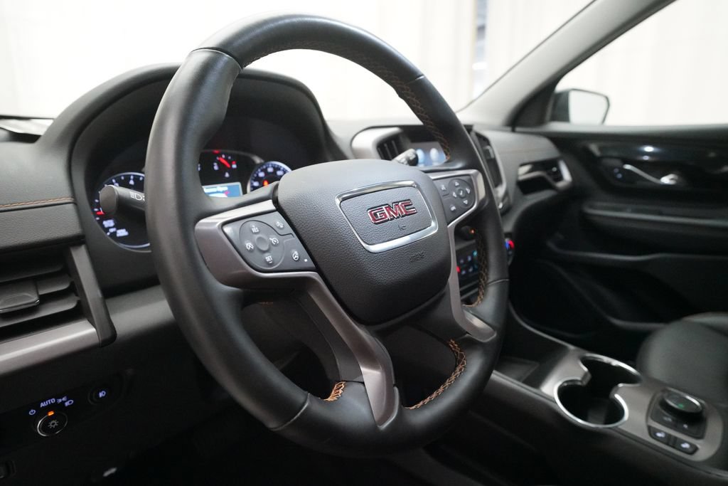 Used 2024 GMC Terrain AT4 AWD/4WD image 8