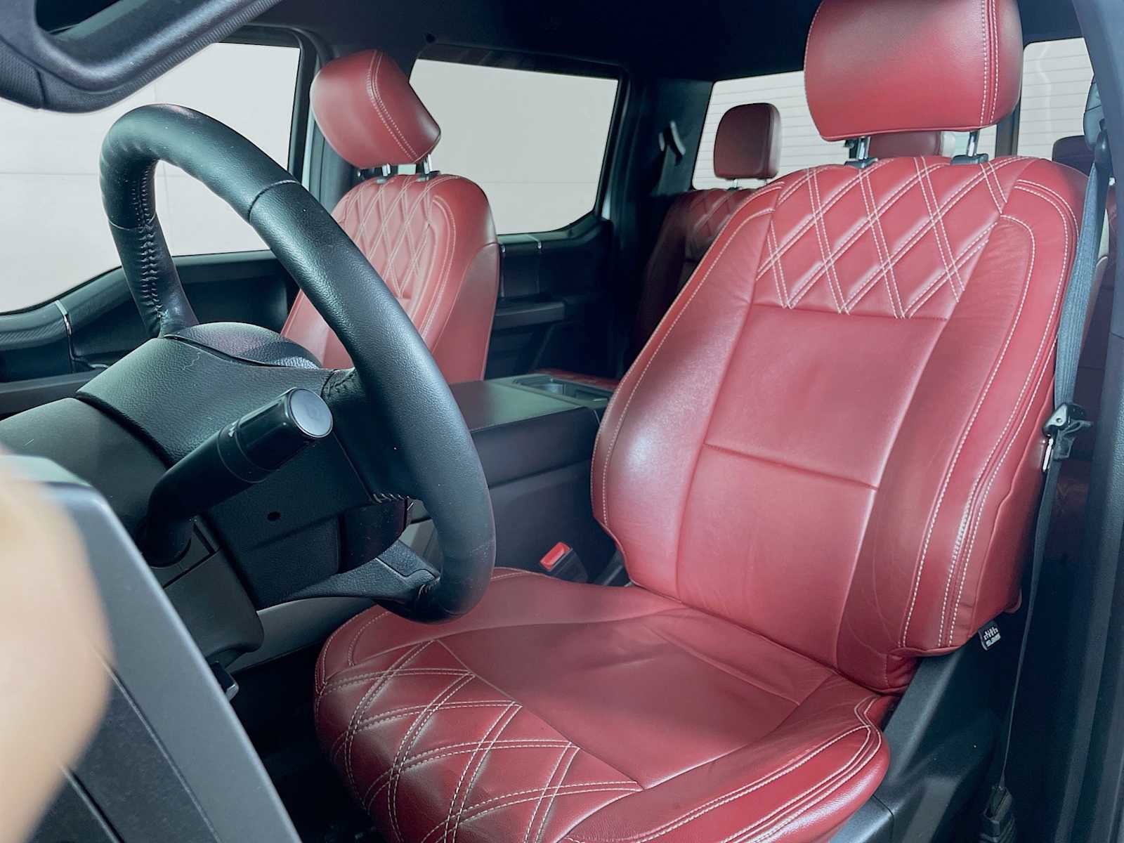 Used 2019 Ford F150 XLT w/ Equipment Group 302A Luxury image 18