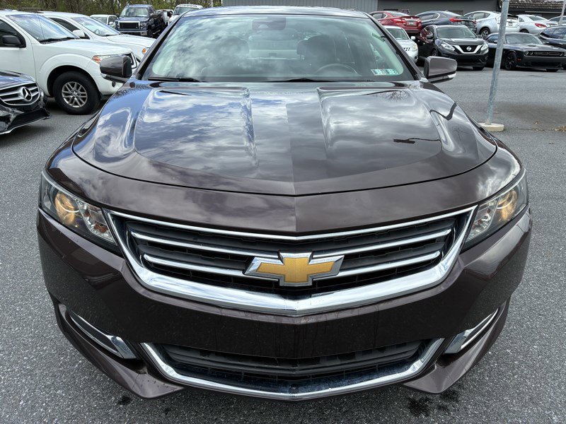 Used 2015 Chevrolet Impala LT w/ Convenience Package image 2