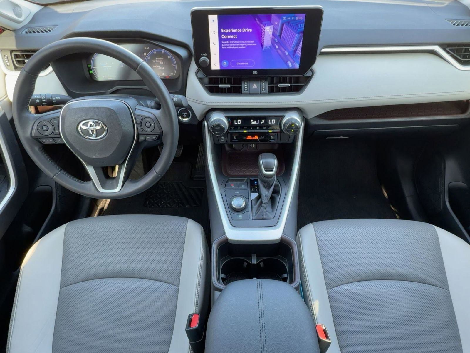 Used 2023 Toyota RAV4 Limited image 13