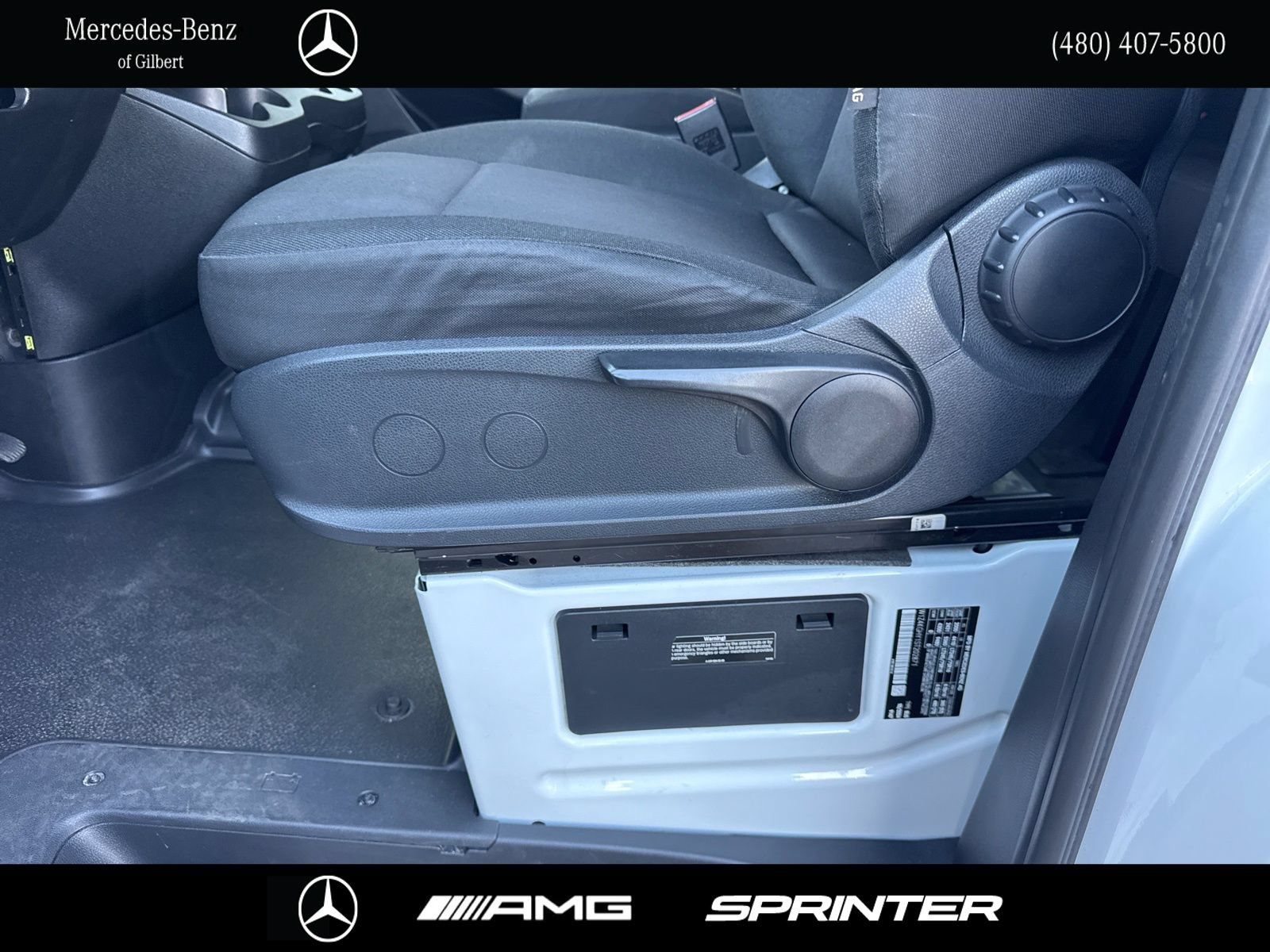 Used 2025 Mercedes-Benz Sprinter 2500 image 21