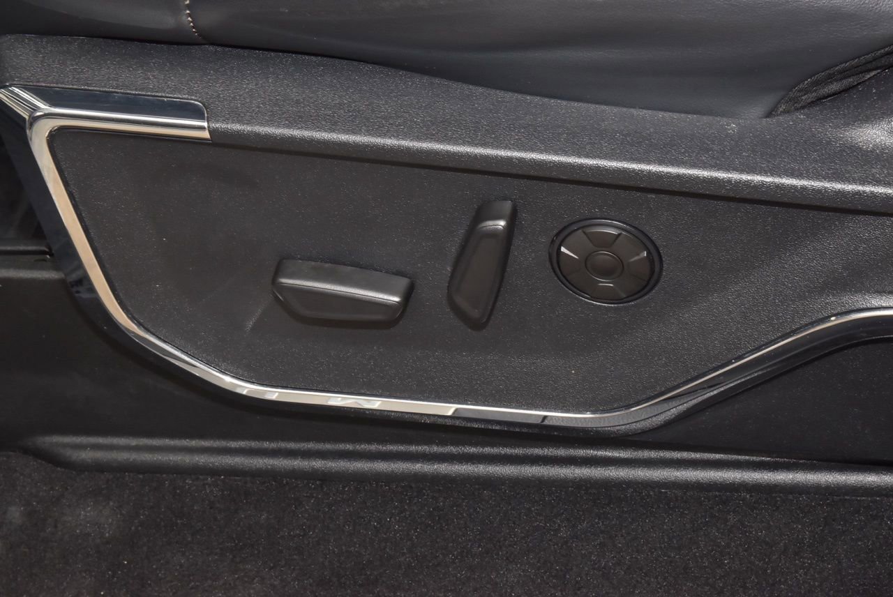 Used 2024 Ford F250 Platinum image 38