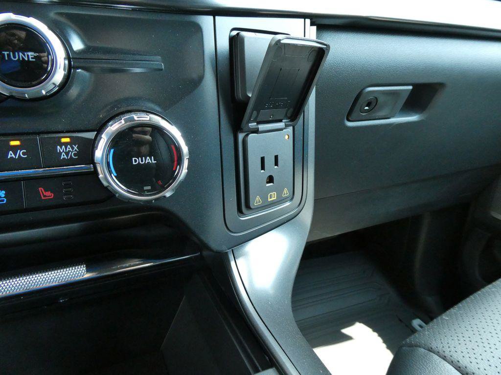 New 2026 Ford F150 Lariat w/ FX4 Off-Road Package AWD/4WD image 28