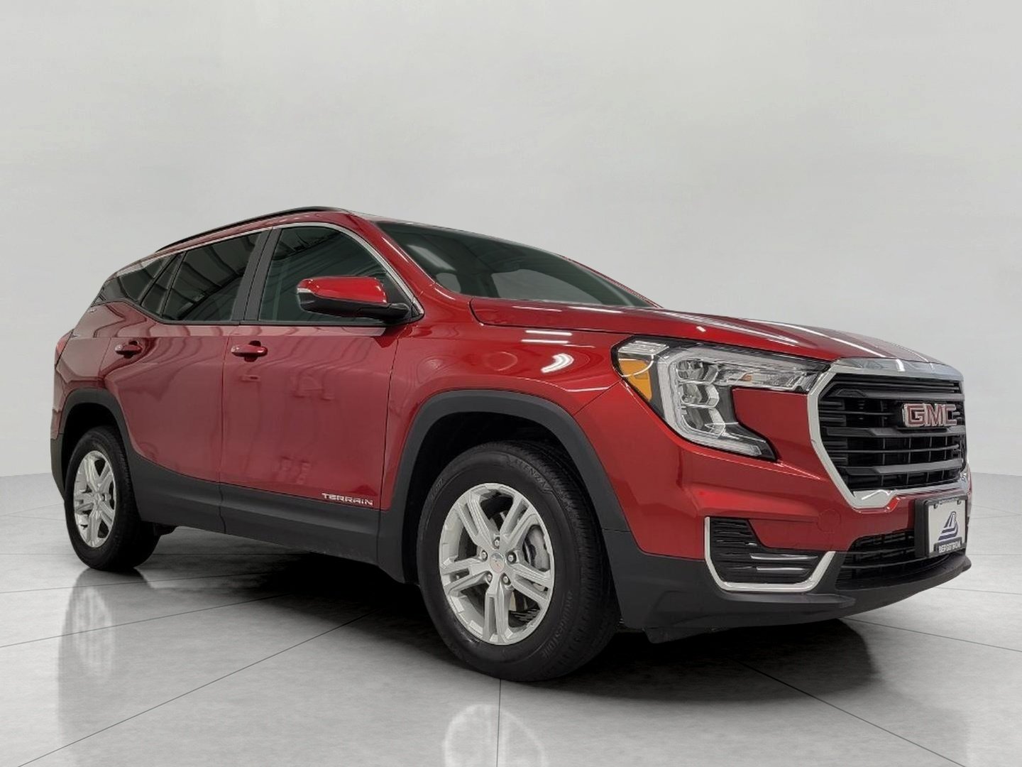Used 2023 GMC Terrain SLE w/ Driver Convenience Package AWD/4WD image 29