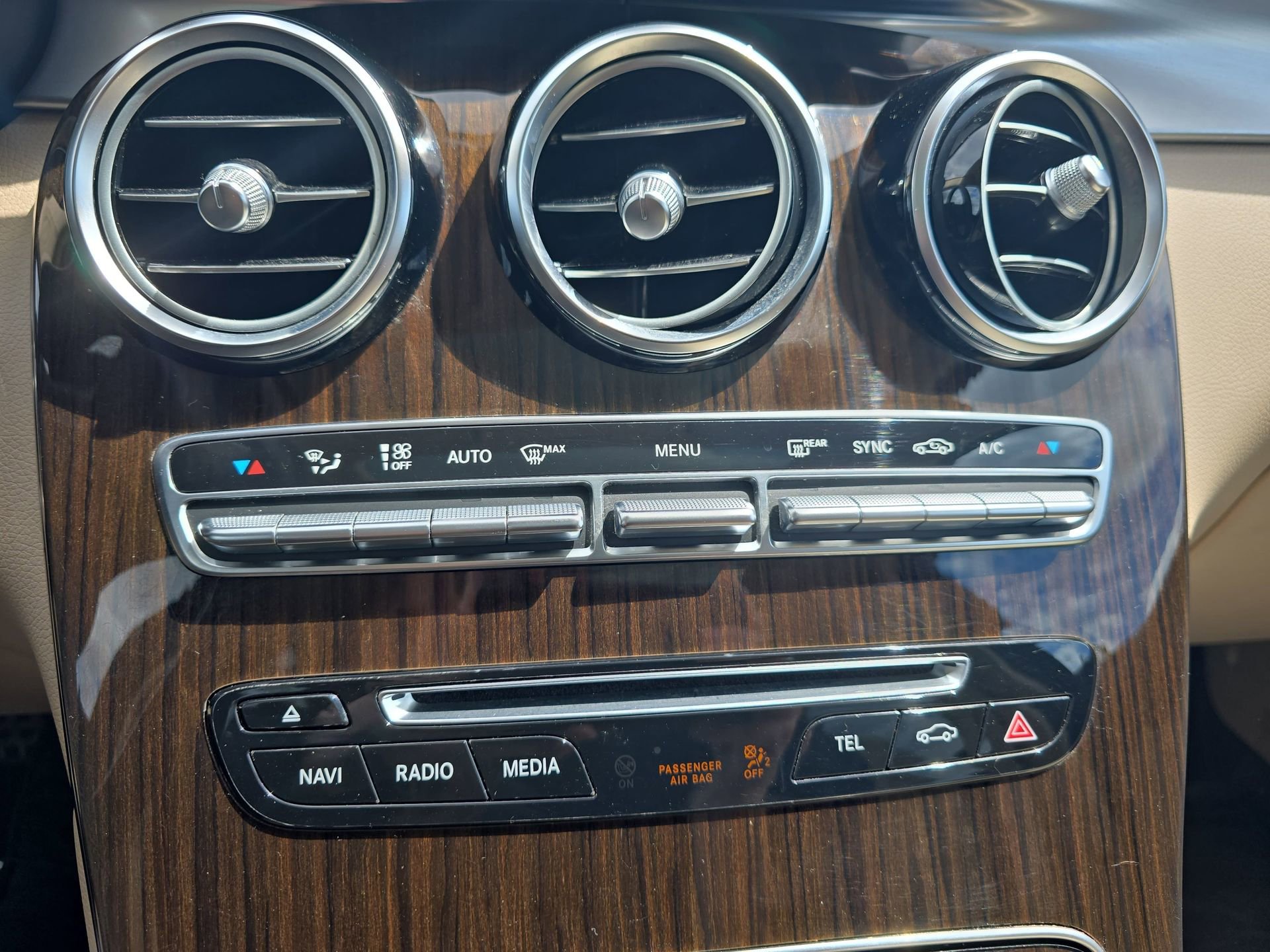 Used 2019 Mercedes-Benz GLC 43 AMG 4MATIC image 24