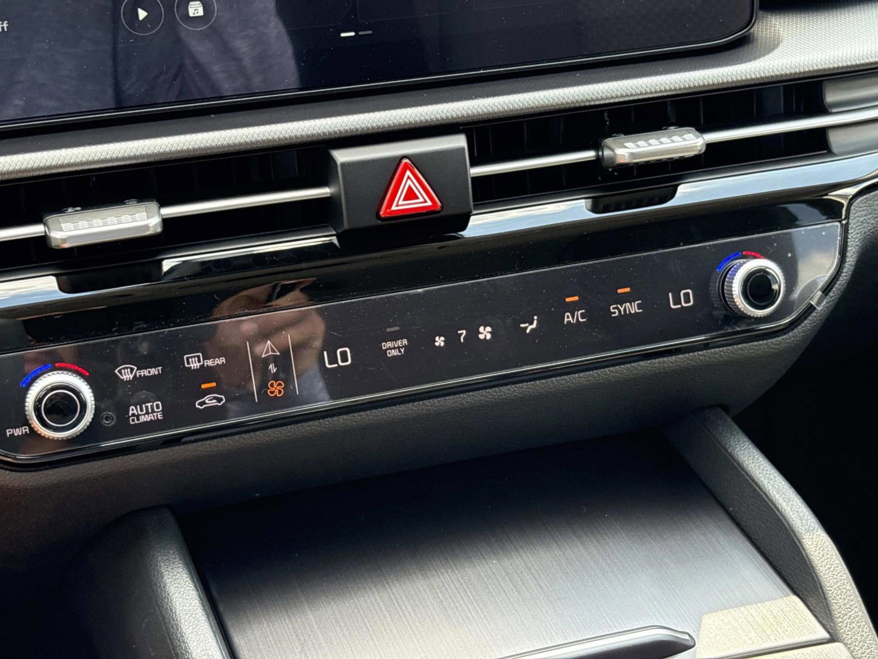 New 2026 Kia Sportage S image 29