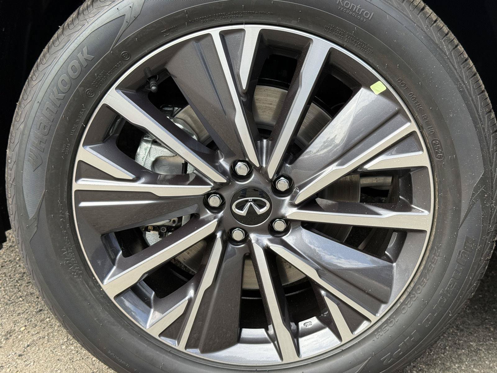 New 2027 INFINITI QX60 Luxe w/ Cargo Package AWD/4WD image 29
