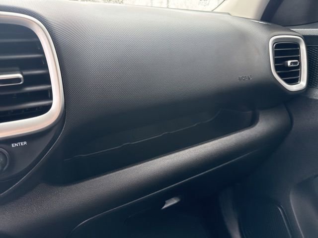 Certified 2026 Hyundai Venue SE image 36
