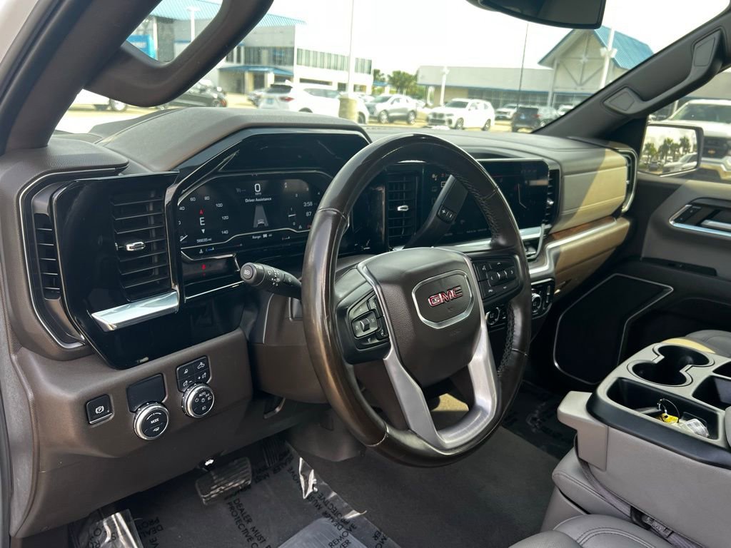 Used 2024 GMC Sierra 1500 SLT image 27