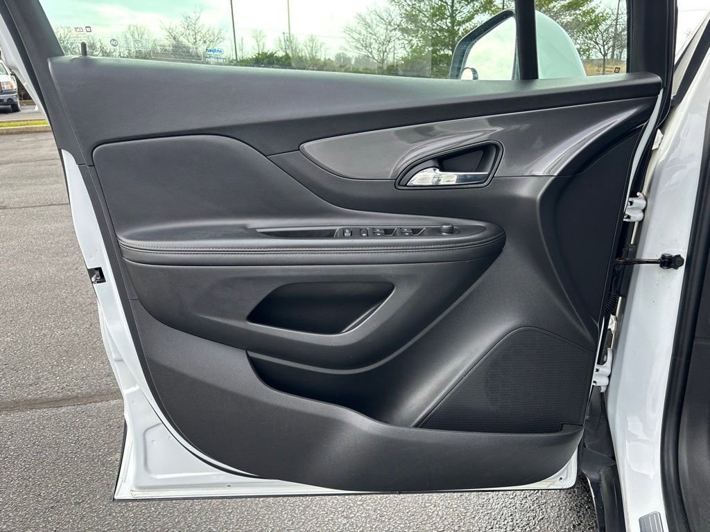 Used 2019 Buick Encore Preferred image 12
