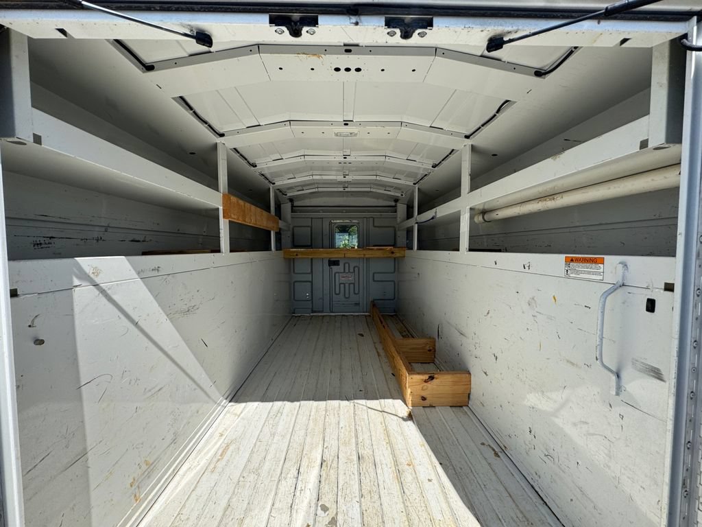 Used 2019 Ford Transit 350 138 w/ Interior Upgrade Package RWD image 5