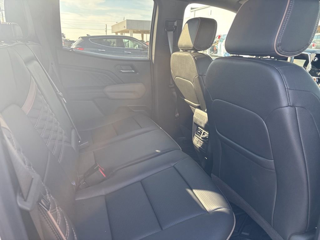 Used 2026 GMC Canyon Denali image 20