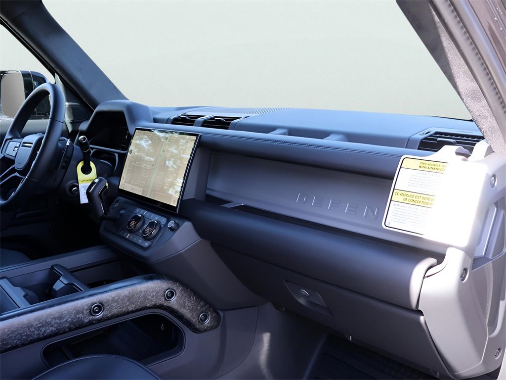 New 2026 Land Rover Defender 110 OCTA image 14
