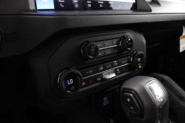 New 2025 Ford Bronco Badlands AWD/4WD image 15