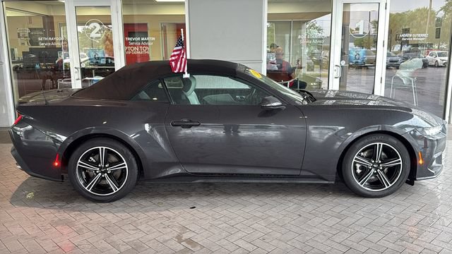 Used 2024 Ford Mustang Premium RWD image 9