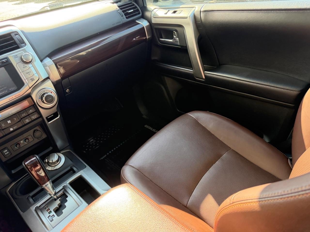 Used 2018 Toyota 4Runner Limited image 18