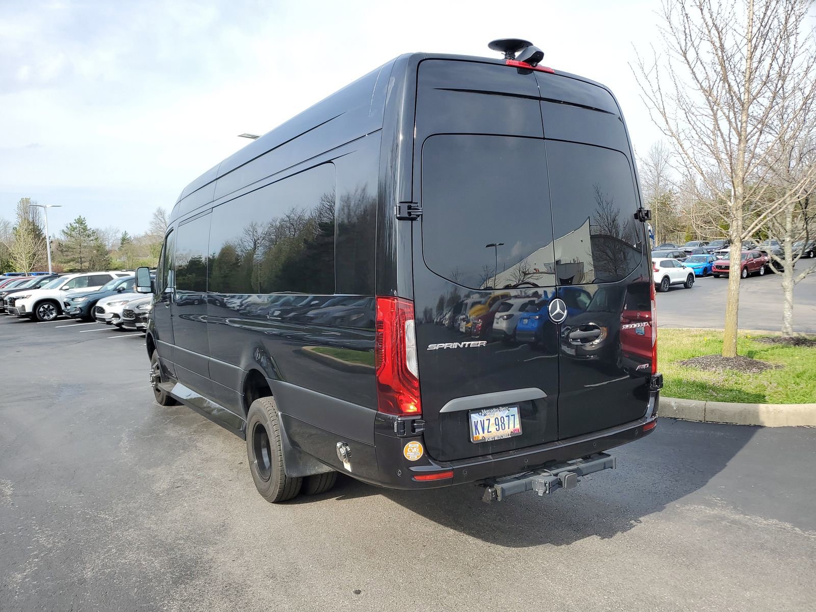 Used 2023 Mercedes-Benz Sprinter 3500 image 3