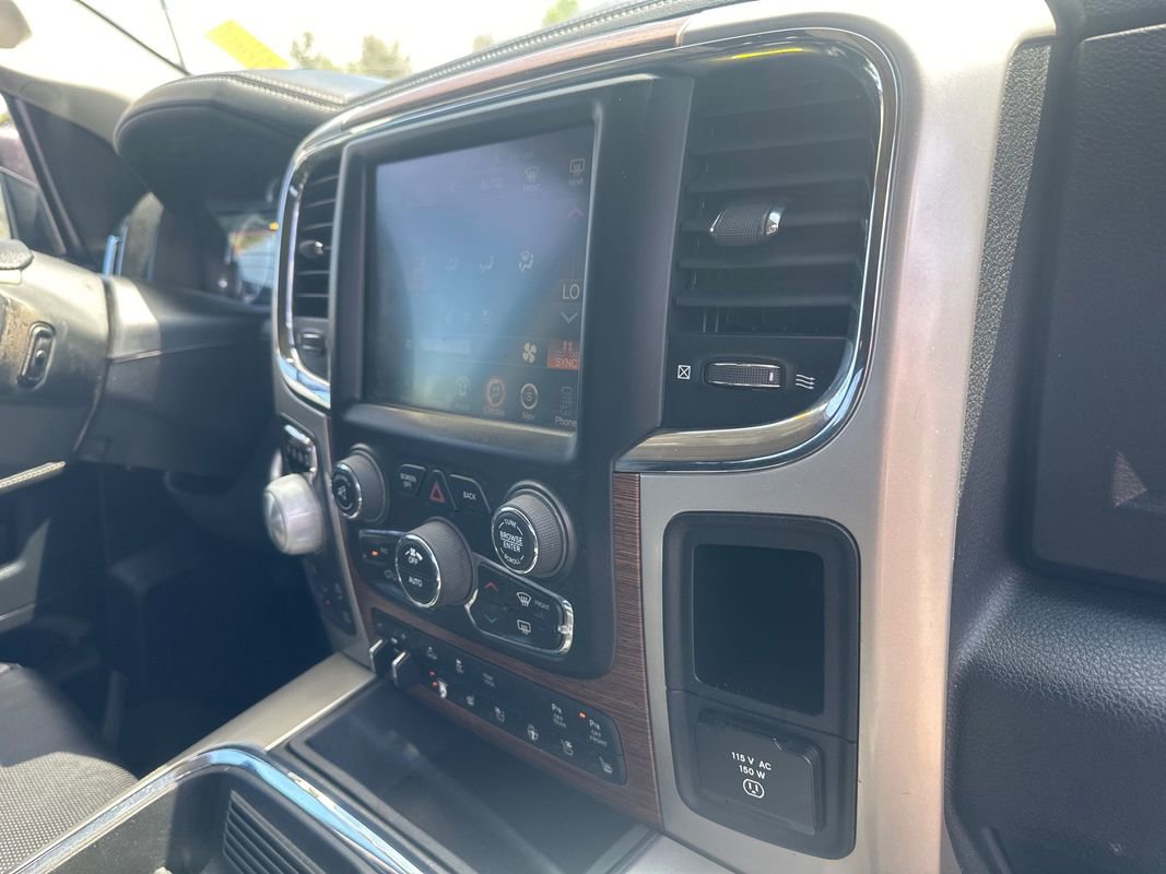 Used 2016 RAM 1500 Laramie w/ Convenience Group AWD/4WD image 35