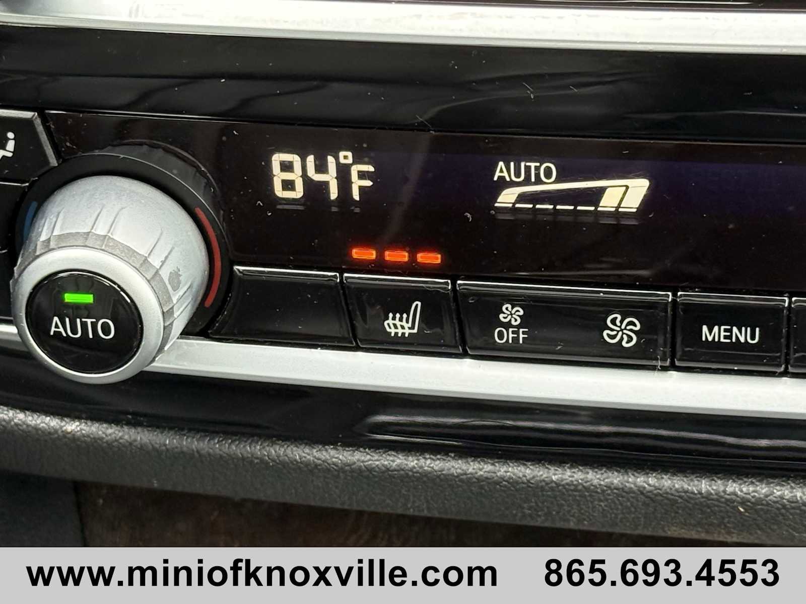 Used 2019 BMW 530i xDrive w/ Premium Package image 22