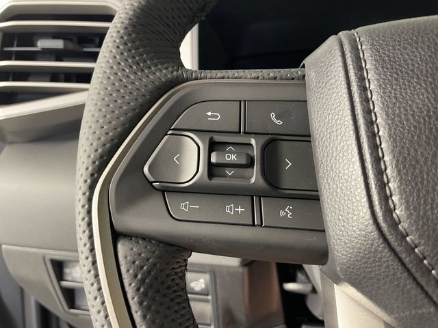 New 2026 Toyota Tundra Limited AWD/4WD image 9