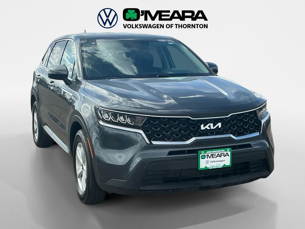Used 2023 Kia Sorento LX image 7