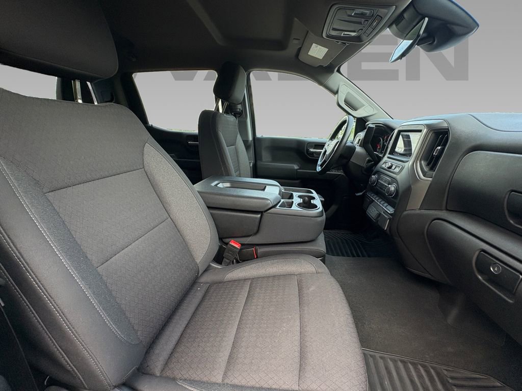 Used 2025 Chevrolet Silverado 1500 Custom RWD image 8