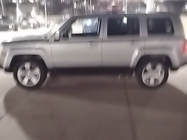 Used 2017 Jeep Patriot Latitude image 9