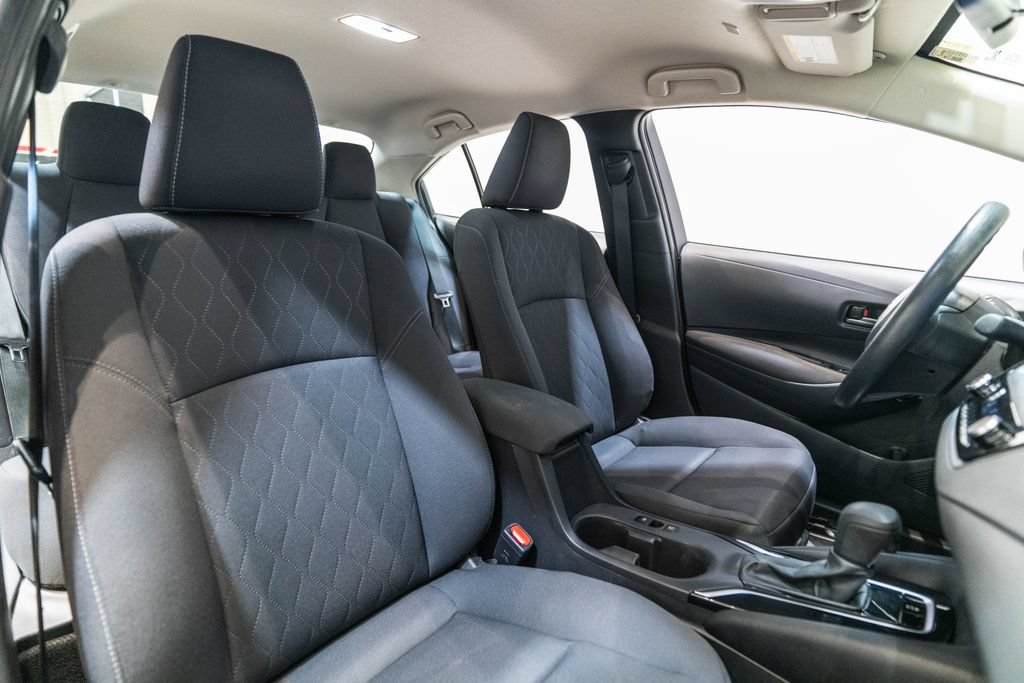 Used 2024 Toyota Corolla LE FWD image 15