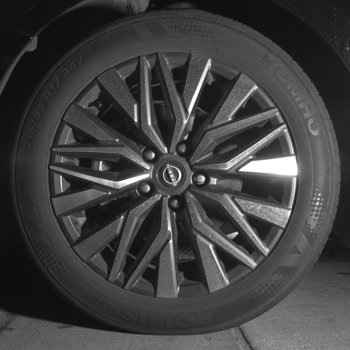 Used 2025 Nissan Altima 2.5 SV image 12