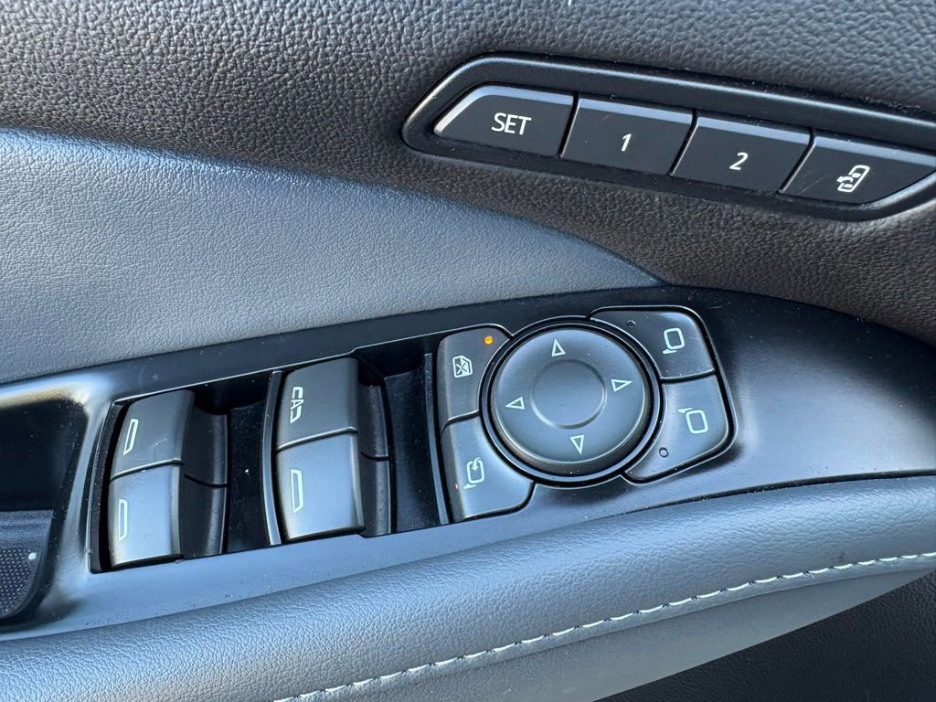 Used 2024 Buick Enclave Premium image 23